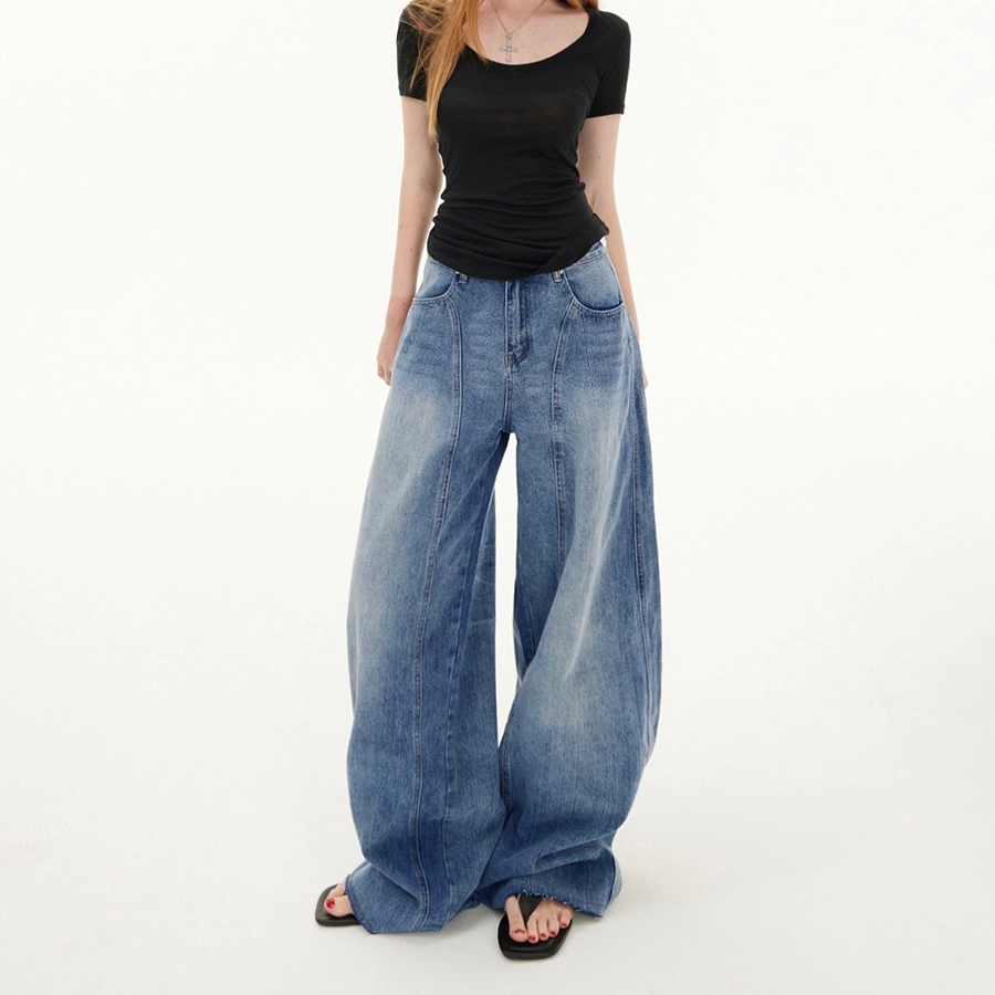Lee Cooper