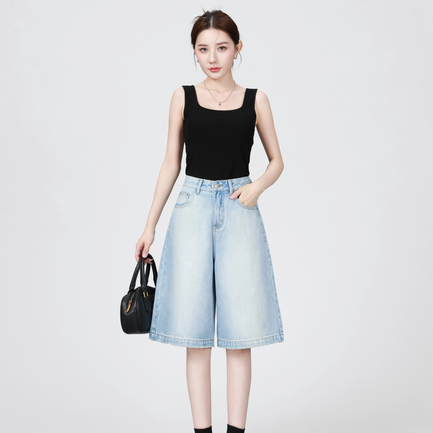 Lee Cooper