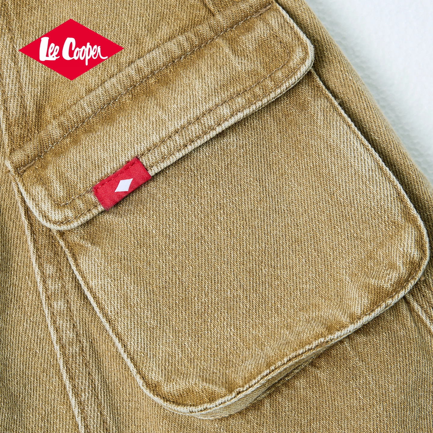 Lee Cooper A