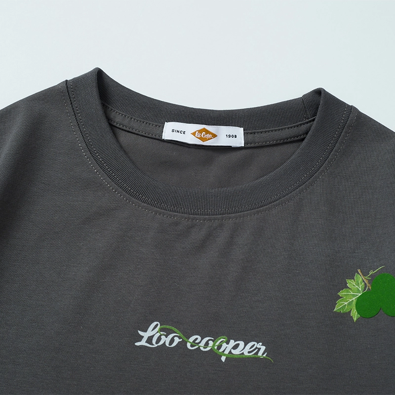 Lee Cooper T
