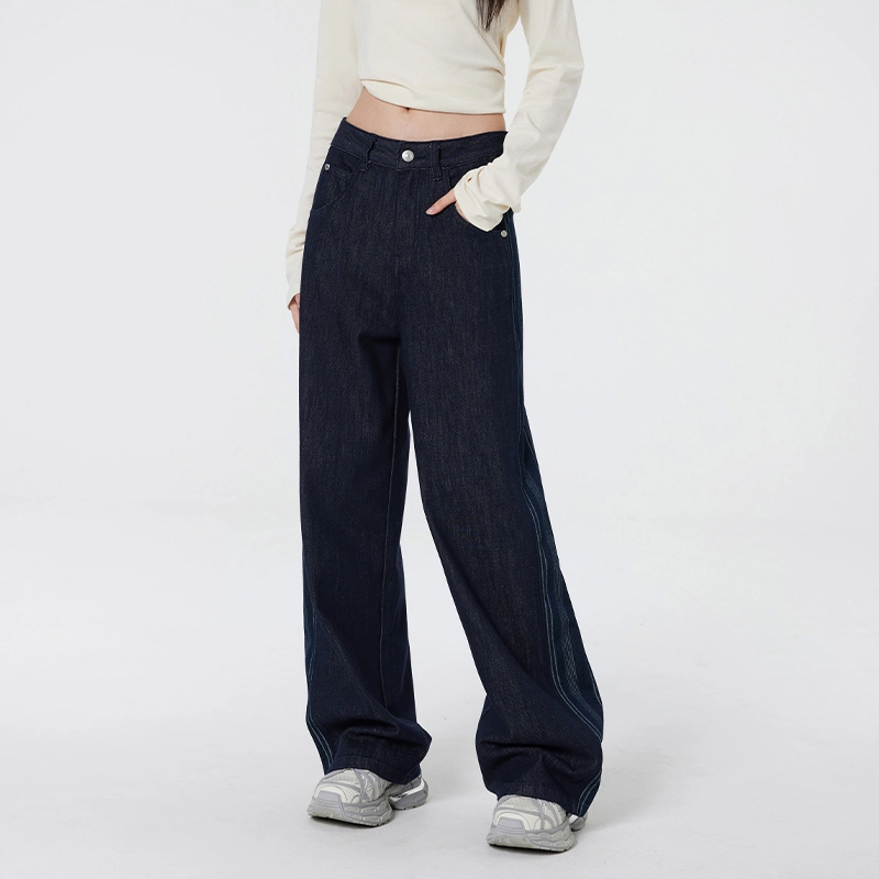 Lee Cooper