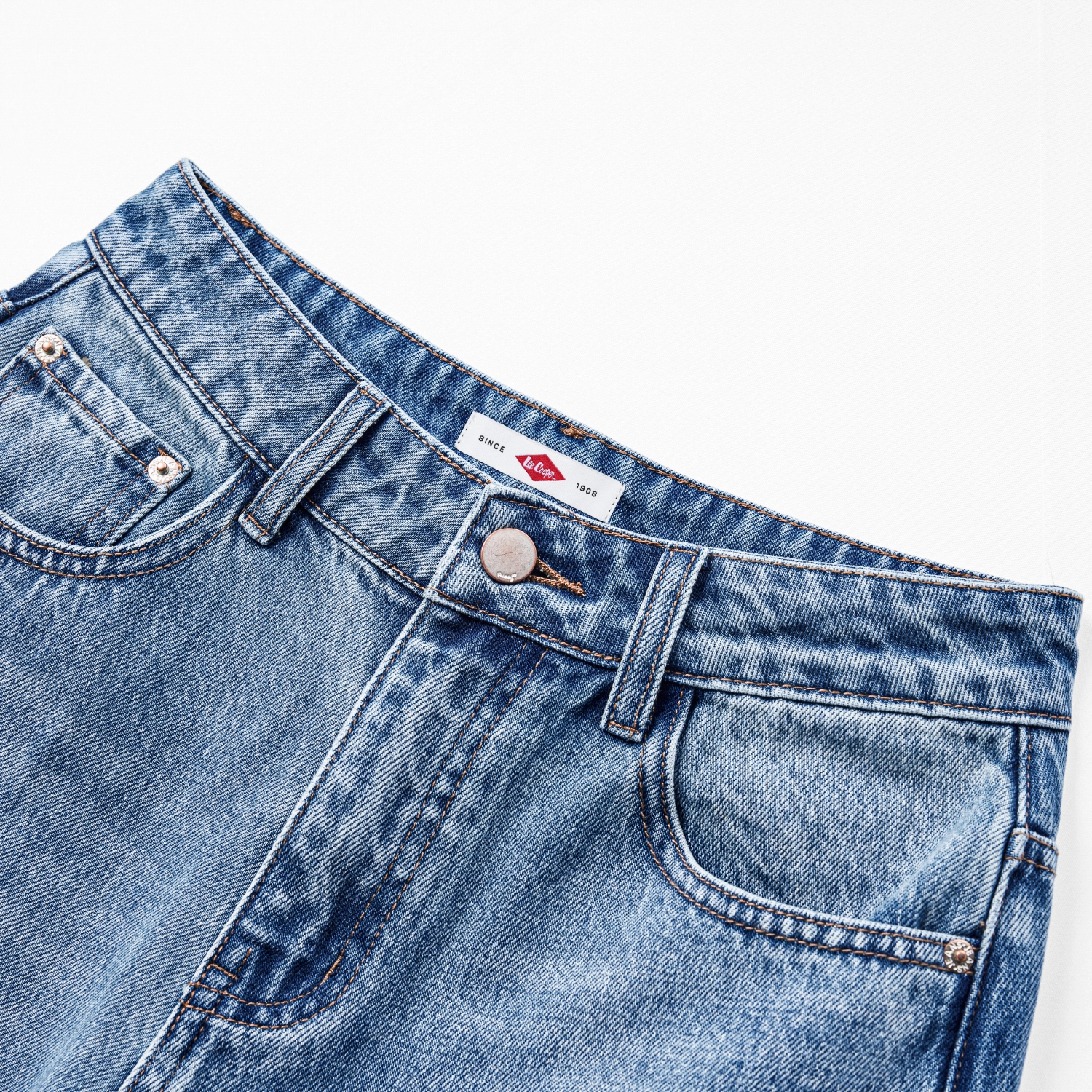 Lee Cooper