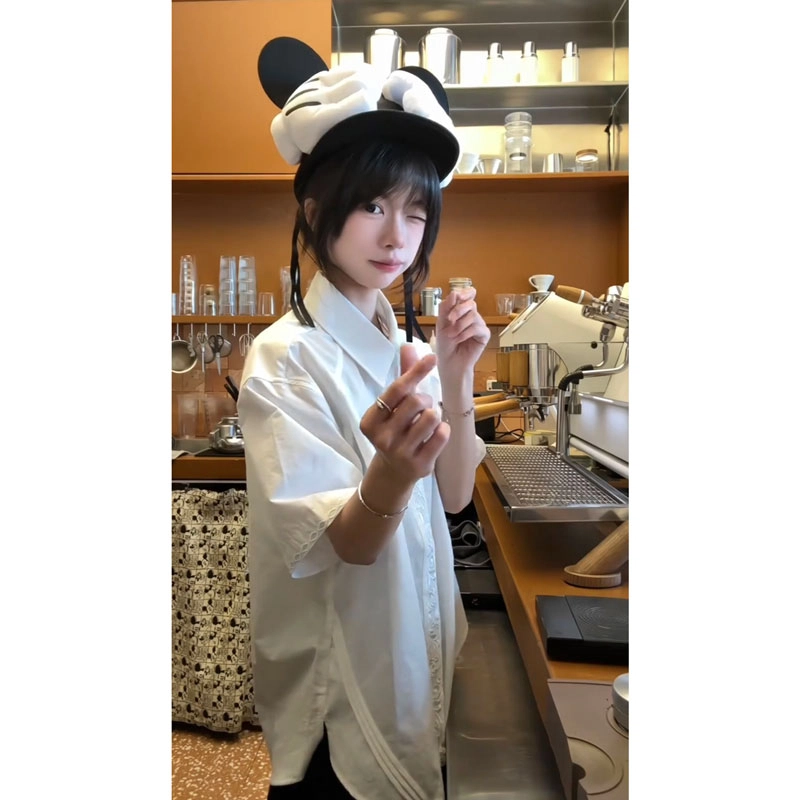 拓菲 永生花刺绣设计感小众纯色翻领休闲高级短袖衬衫 男女同款