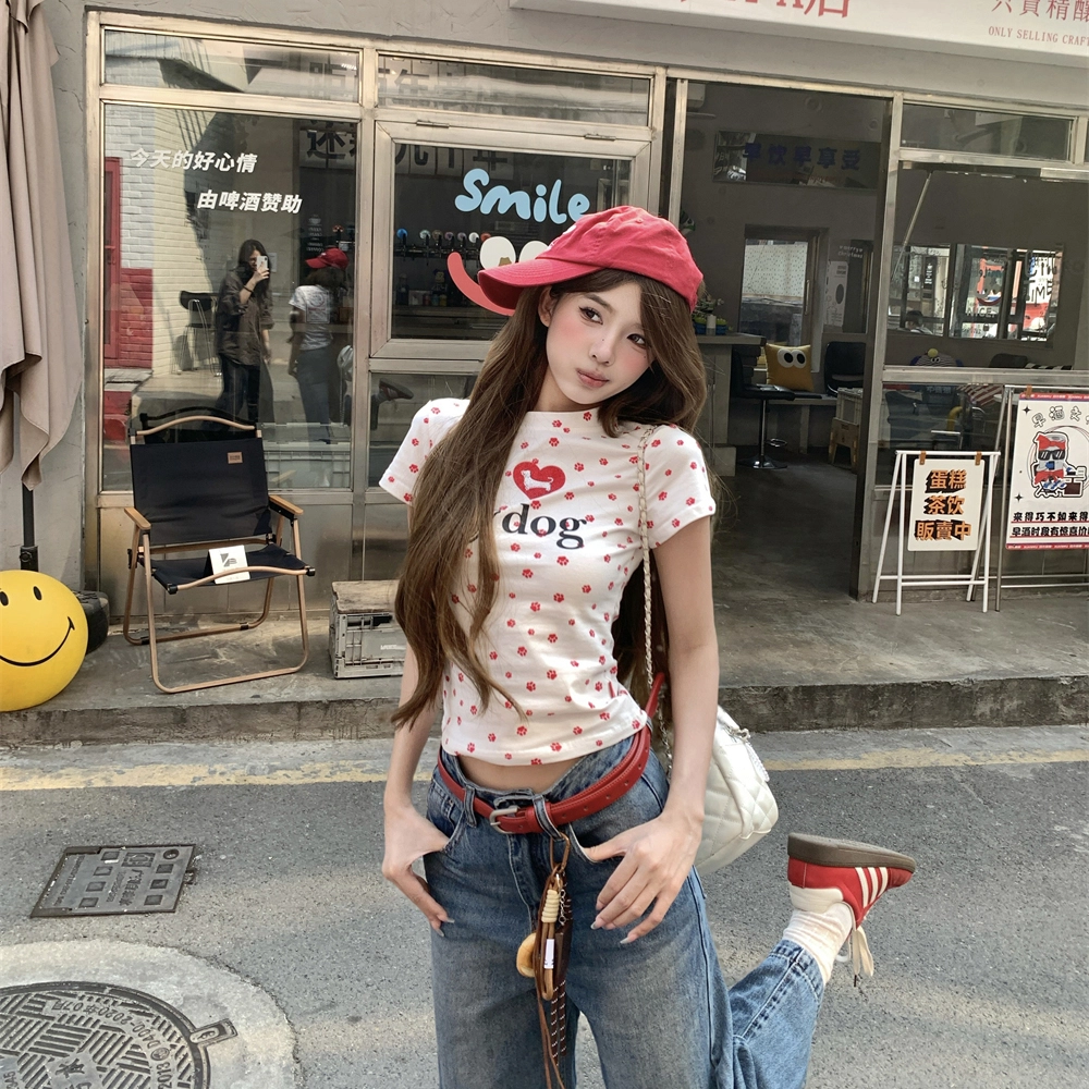 FOREST LIBRARY t T