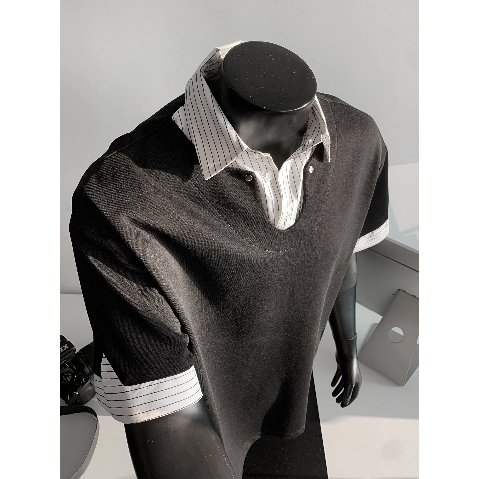 FOREST LIBRARY Polo