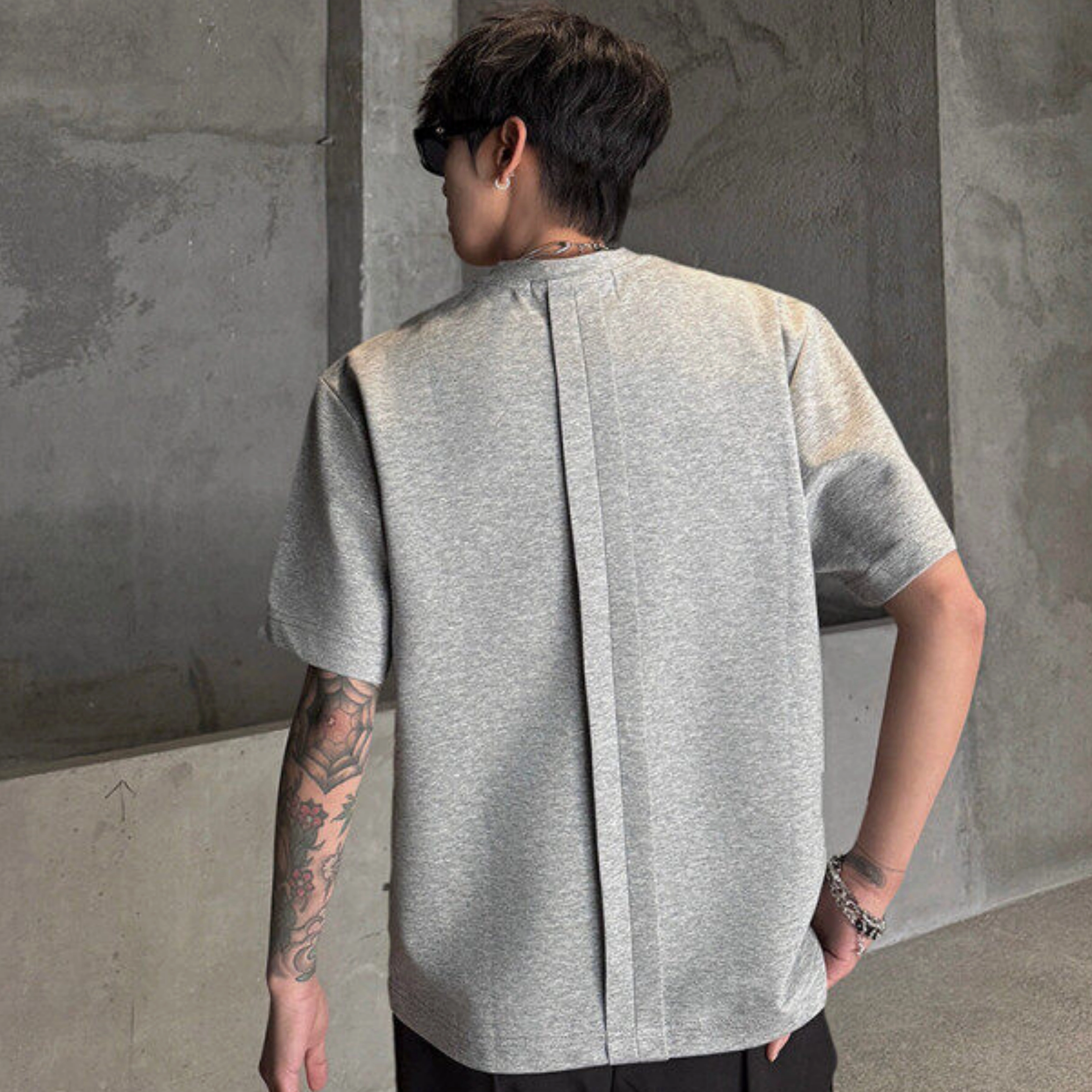 FOREST LIBRARY T