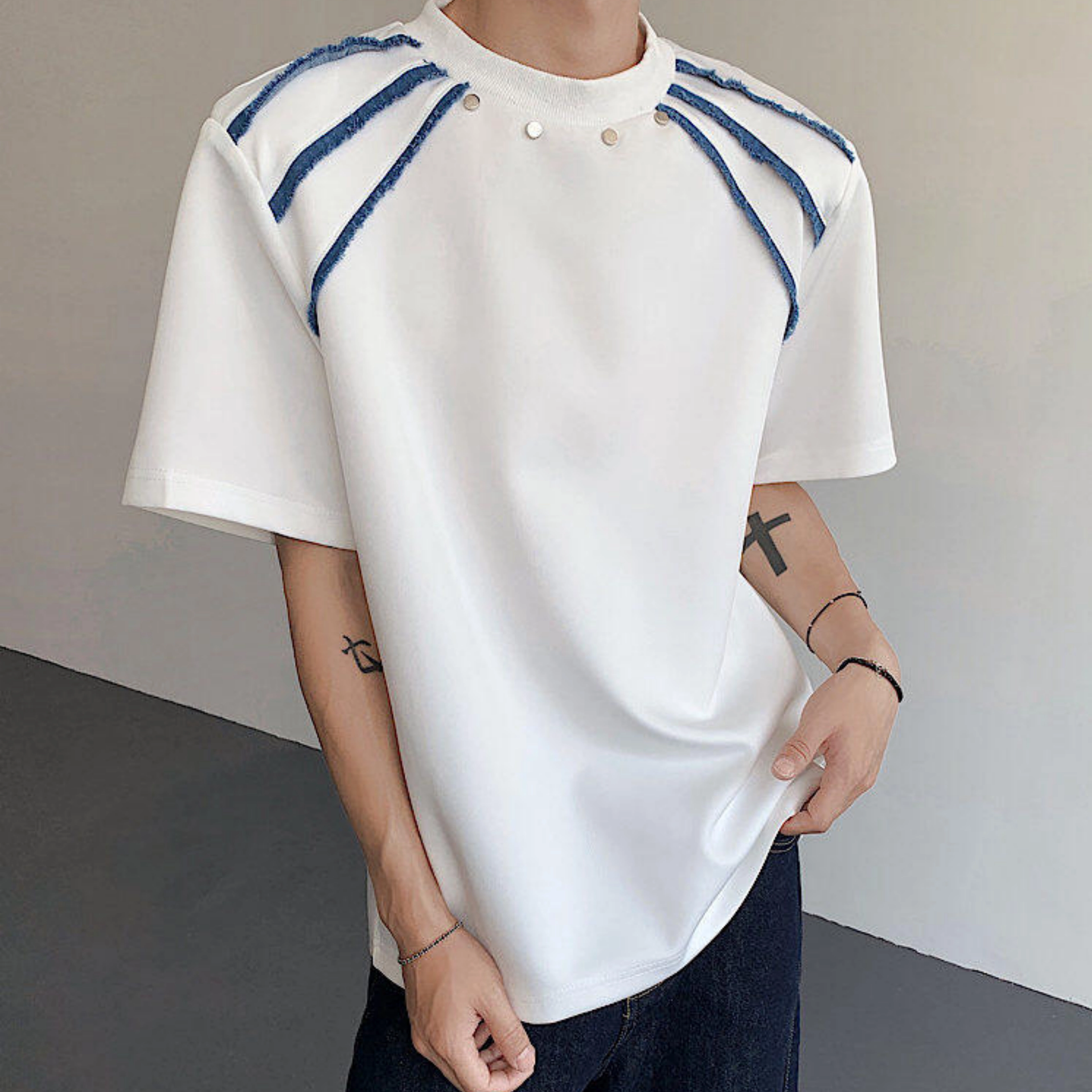 FOREST LIBRARY T