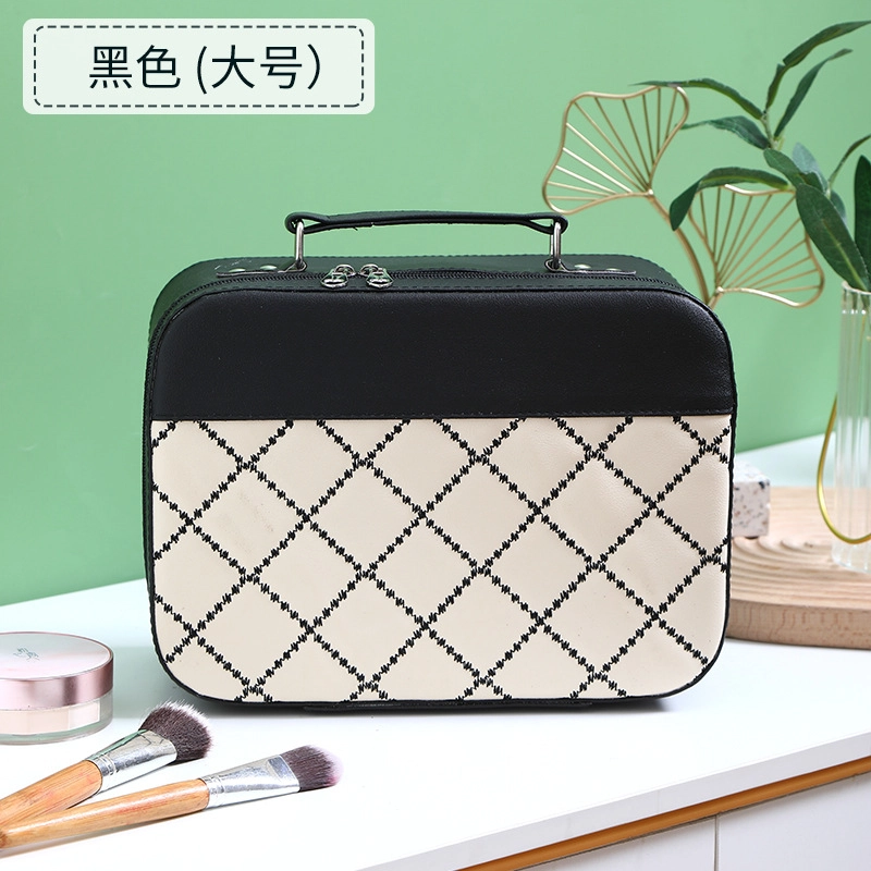艾情草之恋 绣格化妆包 大容量