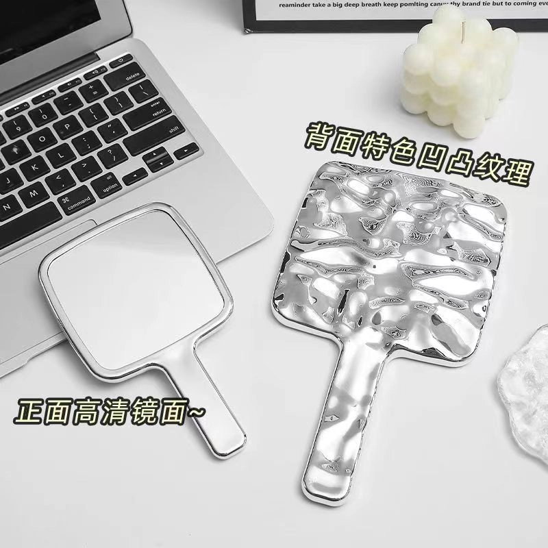 未来枫情 水波纹银色手持化妆镜公主家用风随身宿舍手柄