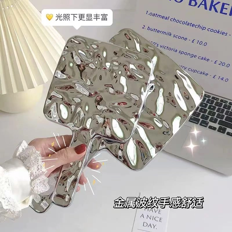 未来枫情 水波纹银色手持化妆镜公主家用风随身宿舍手柄