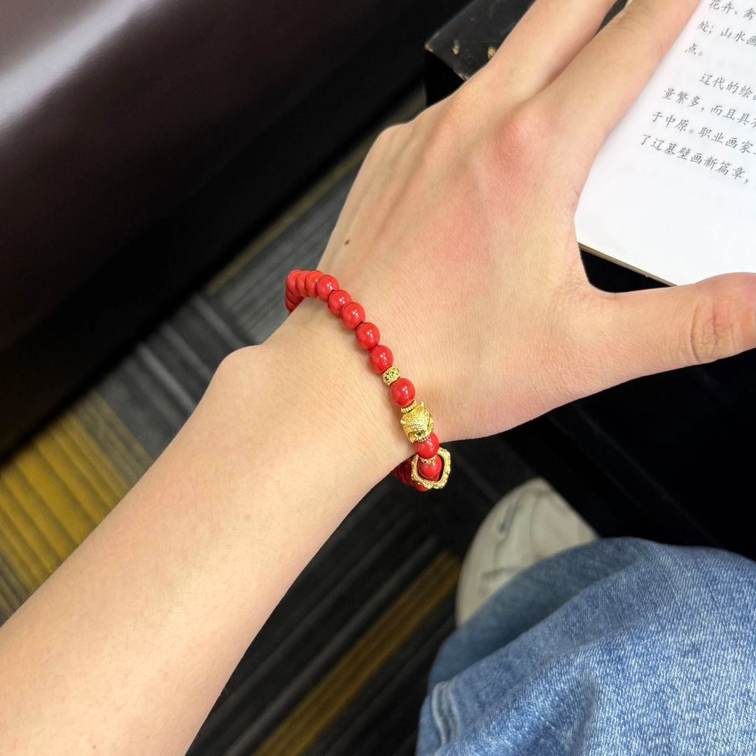 极限弧 朱事顺利八方来财 招财转运国潮转运简约小众设计高级感叠戴#好运 朱砂 手串 男女同款情侣款