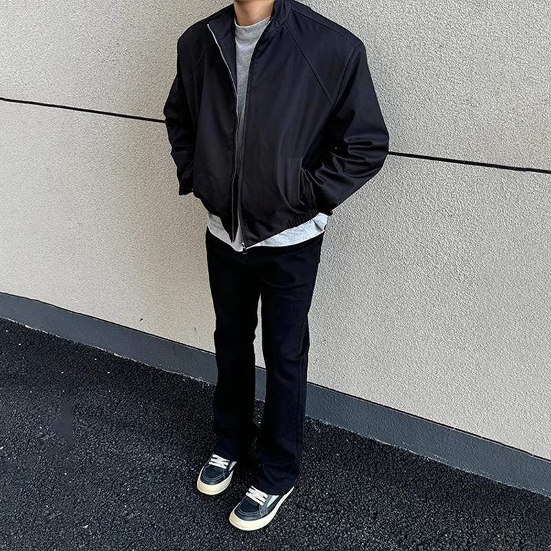 臣目 美式高街显瘦微喇裤子秋季修身窄版直筒裤弯刀牛仔裤 男女同款