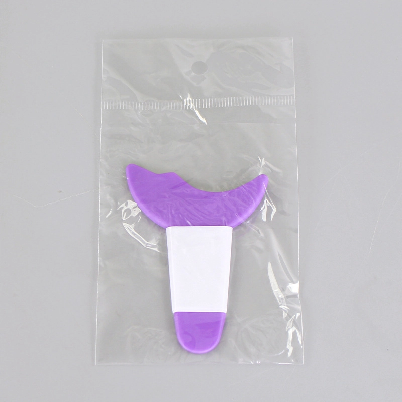 舒小奢 新手画眼线辅助挡板月牙硅胶眼妆涂眼影睫毛膏定位辅助器美妆工具创意可爱便携独角兽造型