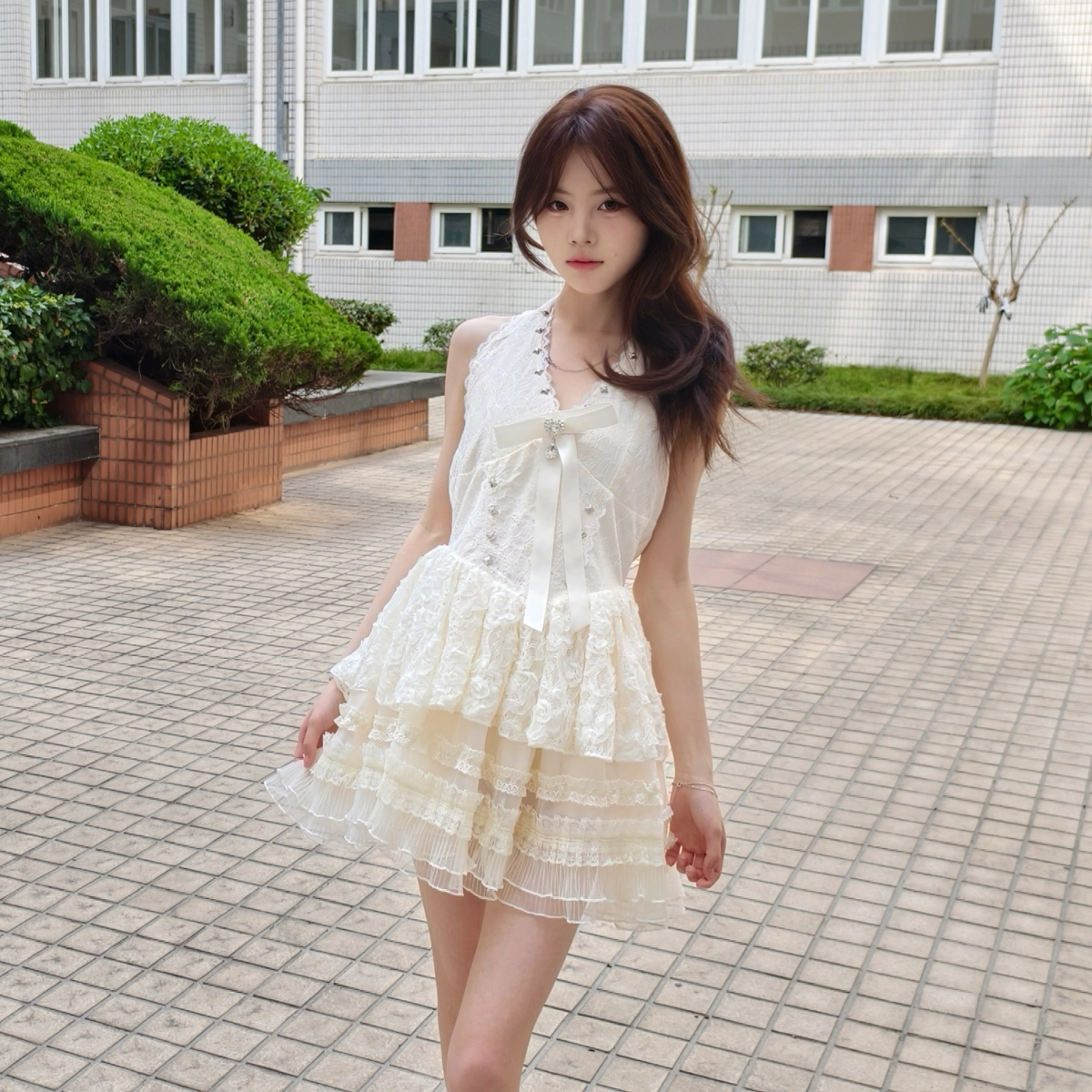 珠蒂美 富家千金裙子甜美蝴蝶结挂脖蕾丝连衣裙高级感显瘦公主蓬蓬蛋糕短裙 女款