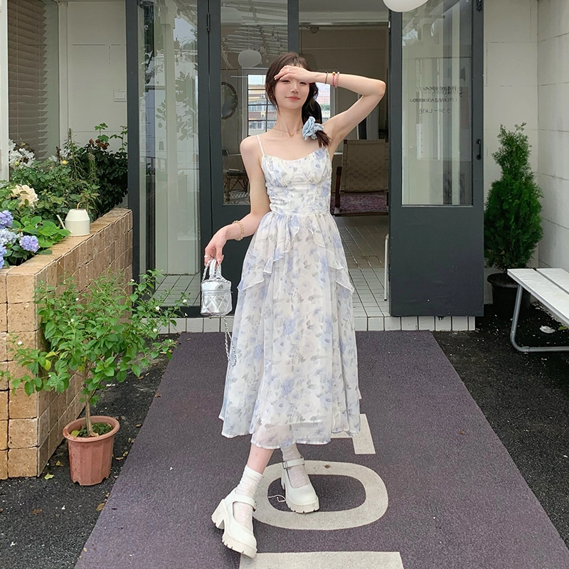 珠蒂美 蓝铃碎花晕染甜美温柔风气质显瘦仙女吊带连衣裙 女款 精美礼盒装款式