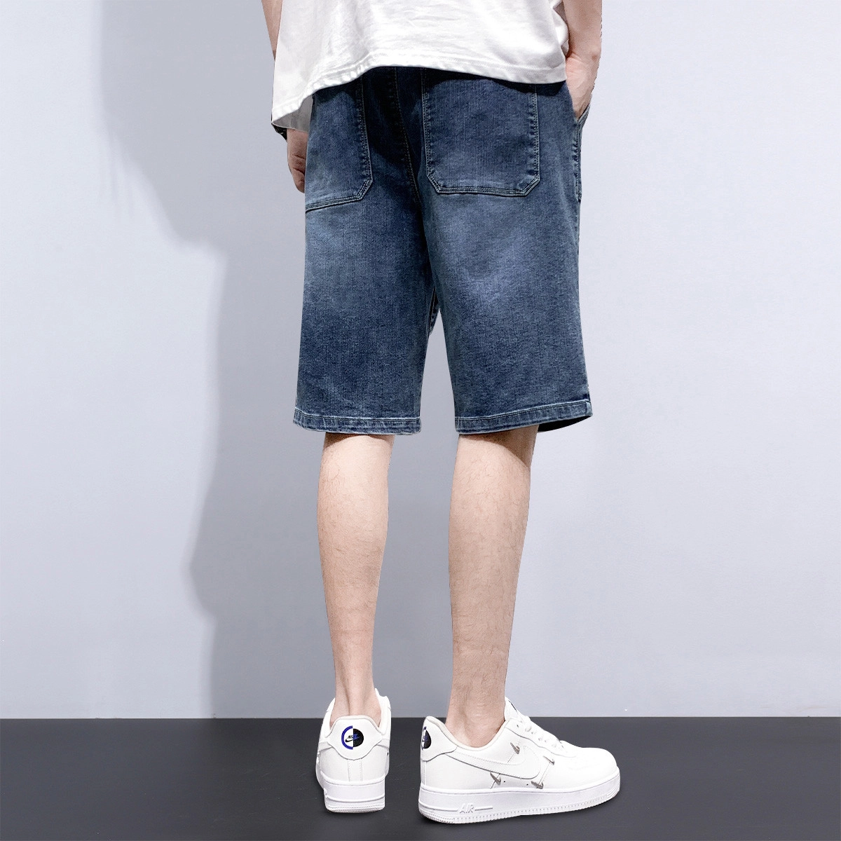 JEANSWEST