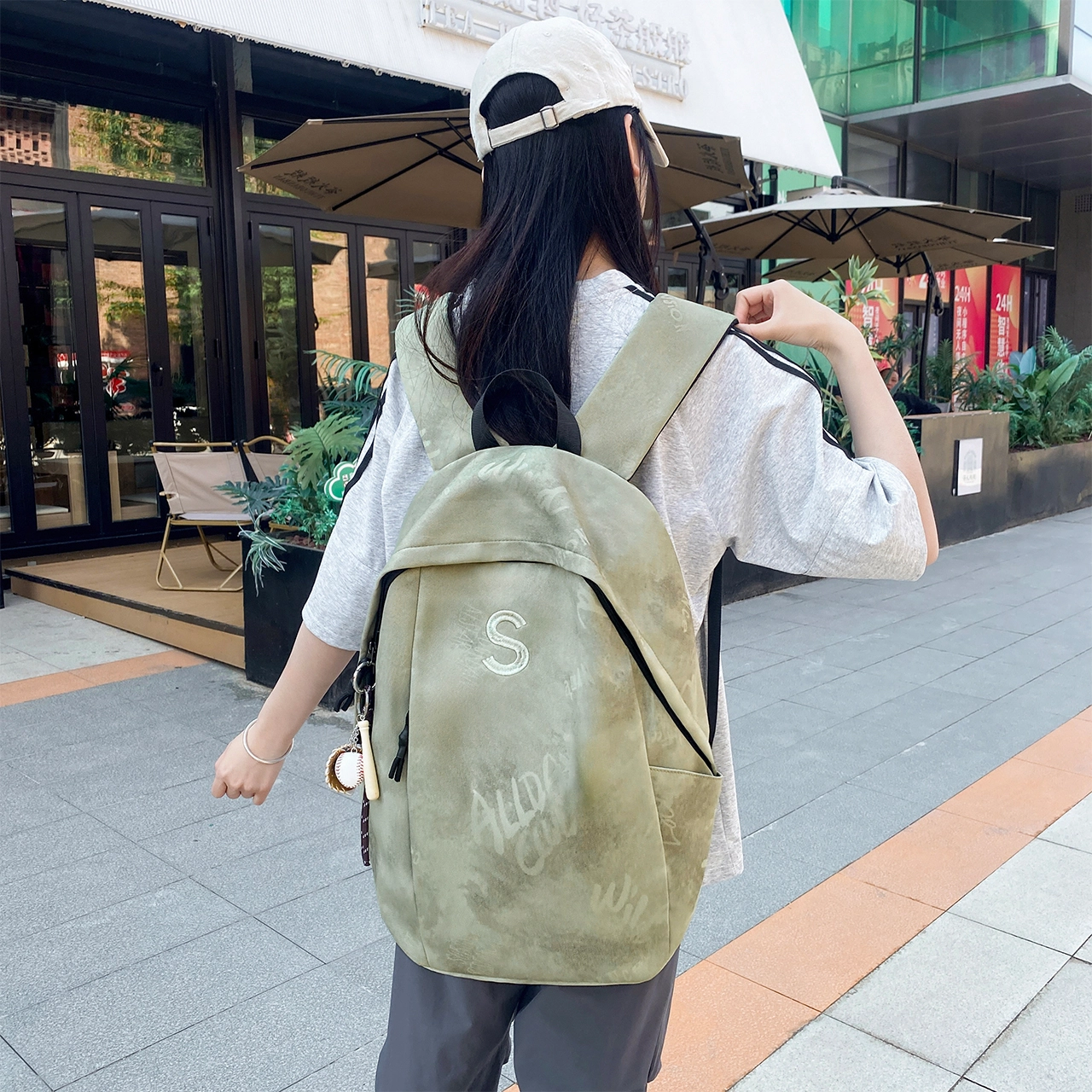 泰格奴 字母印花轻便简约国风大容量运动耐磨背包初中生高中生大学生上课百搭书包 尼龙 双肩包 男女同款情侣款 白色/红色/绿色/黑色