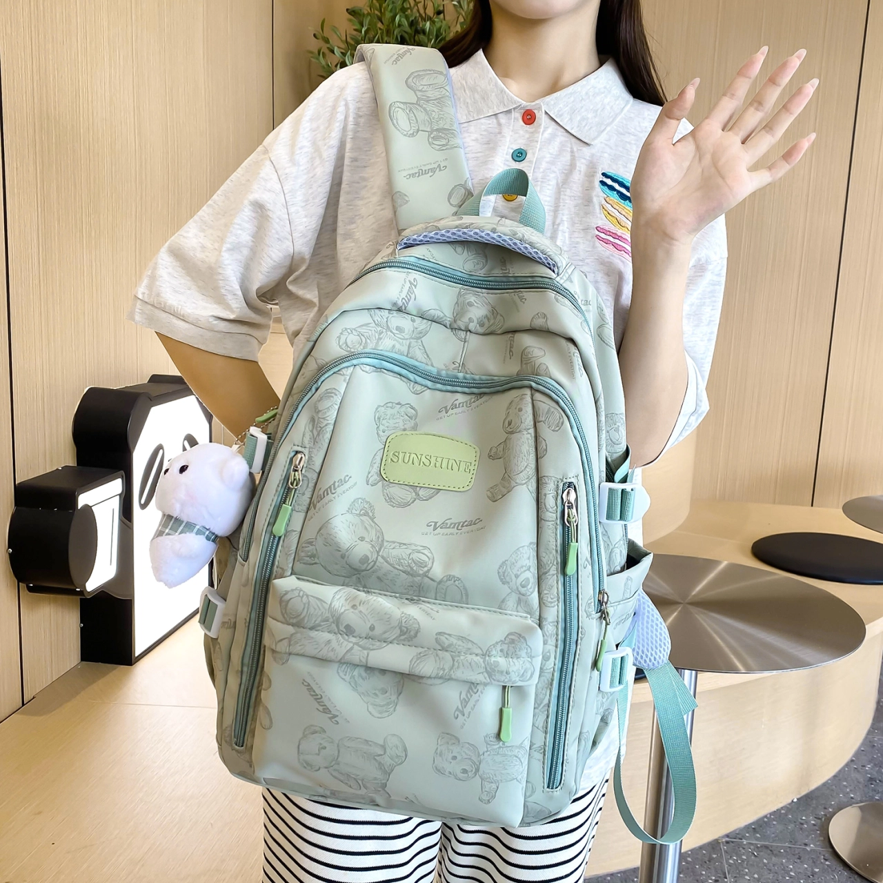 泰格奴 字母印花轻便简约国风大容量运动耐磨背包初中生高中生大学生上课百搭书包 尼龙 双肩包 男女同款情侣款 多色