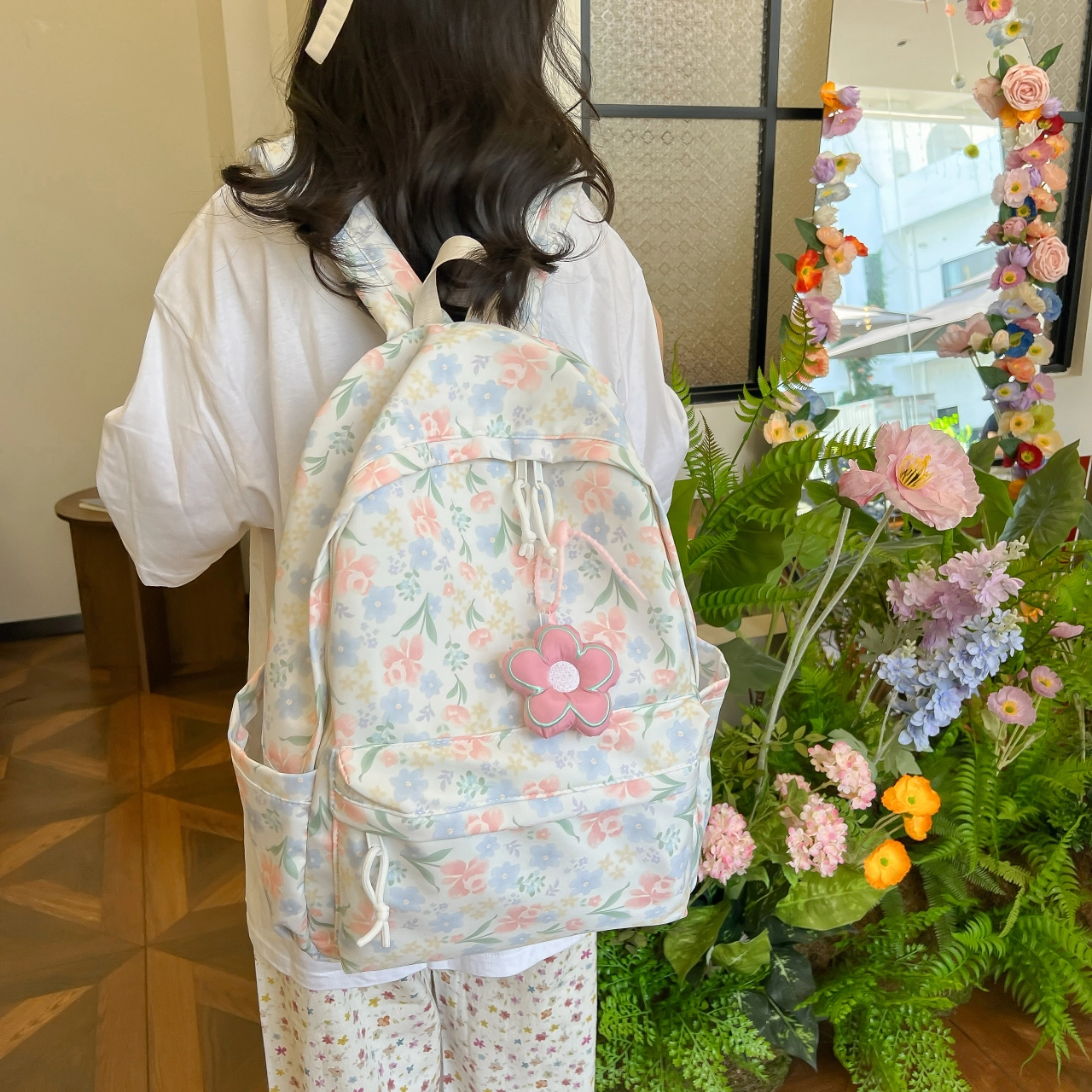 泰格奴 字母印花轻便国风大容量运动百搭 尼龙 书包双肩包 女款 多色