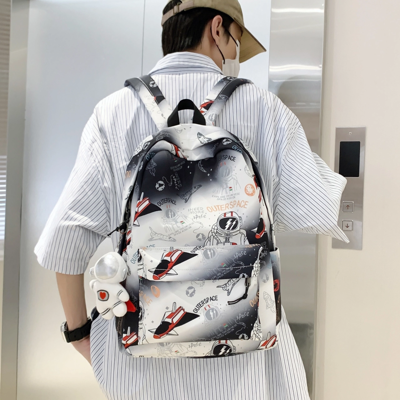 泰格奴 小清新休闲高颜值韩版背包初中生高中生大学生上课百搭书包 尼龙 双肩包 男女同款情侣款 蓝色/绿色/咖啡色/黑色