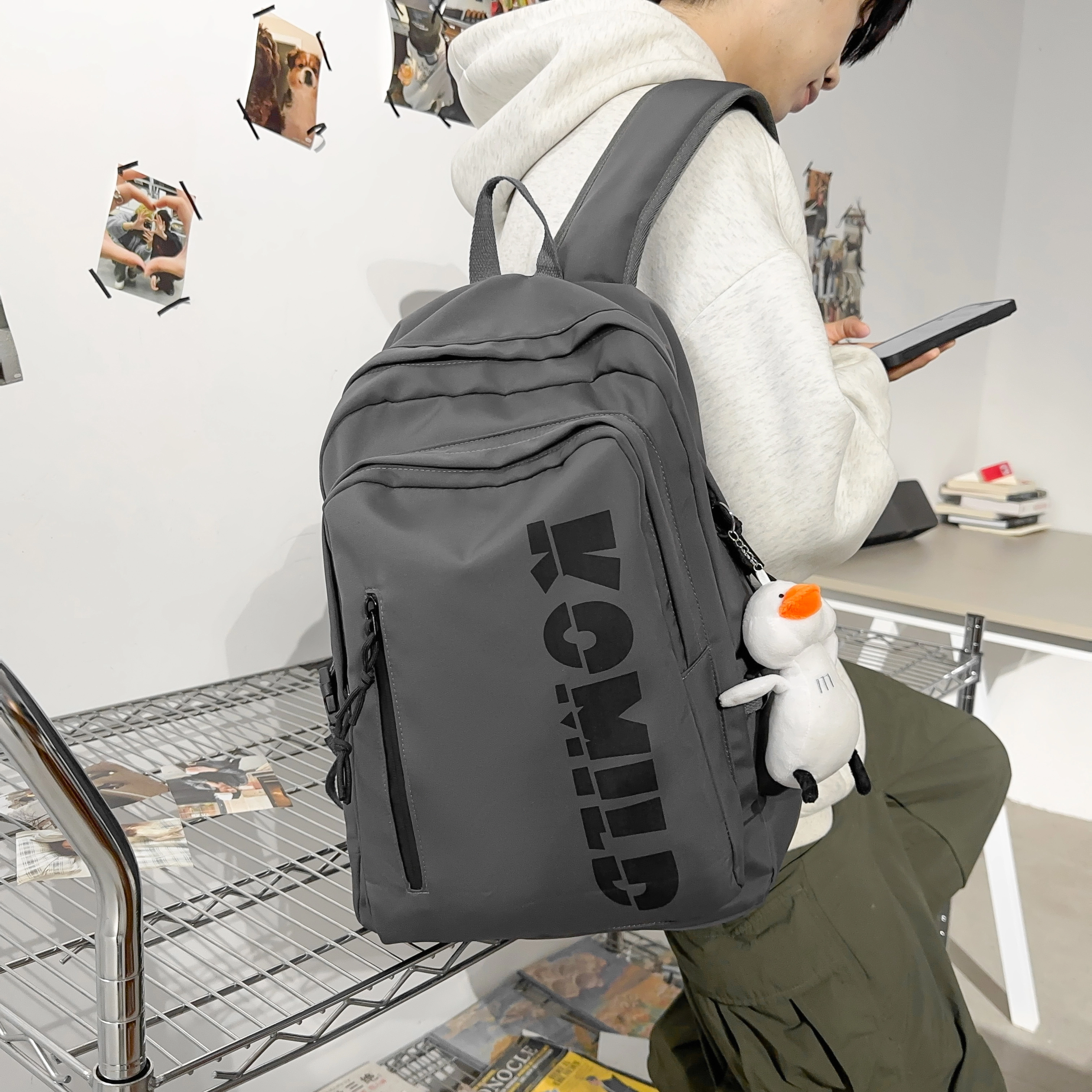 泰格奴 工装机能百搭个性时尚潮流 尼龙 双肩包 常规 男女同款情侣款 多色