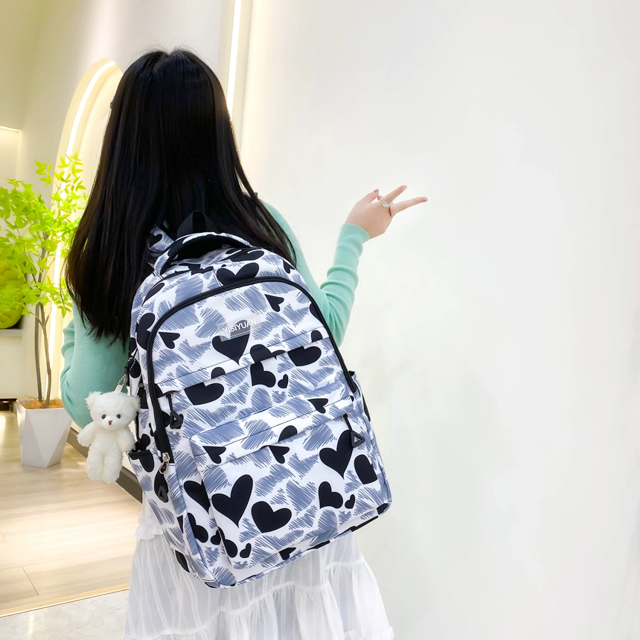 泰格奴 涂鸦精美机能通勤旅行小清新轻便高颜值大容量背包初中高中大学生上课百搭书包 尼龙 双肩包 女款 黑色/紫色/粉色/蓝色