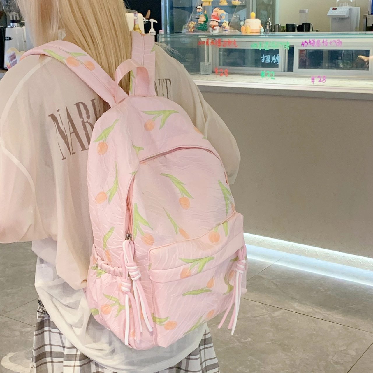 泰格奴 小清新花朵图案高颜值学生上课百搭 尼龙布 书包背包双肩包 女款 多色