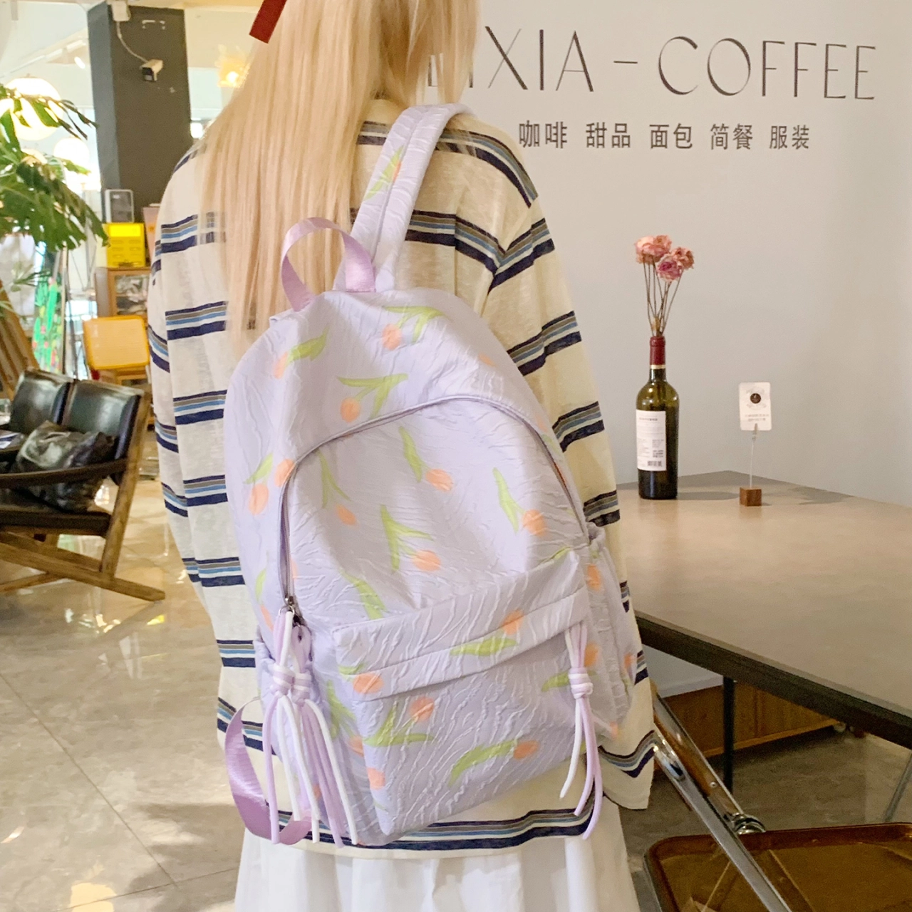 泰格奴 小清新花朵图案高颜值学生上课百搭 尼龙布 书包背包双肩包 女款 多色