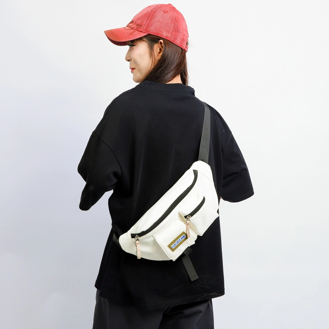 泰格奴 简约气质时尚潮流百搭 尼龙 腰包 常规 男女同款情侣款 多色