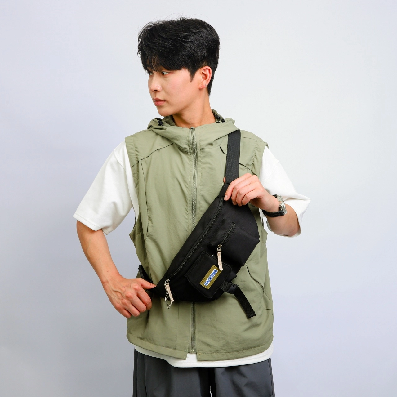 泰格奴 简约气质时尚潮流百搭 尼龙 腰包 常规 男女同款情侣款 多色