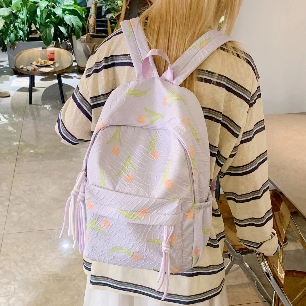 泰格奴 小清新花朵图案高颜值学生上课百搭 尼龙布 书包背包双肩包 女款 多色