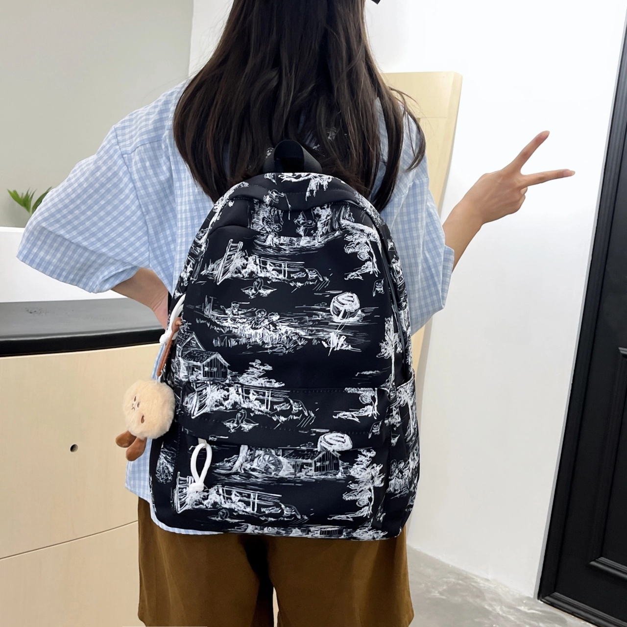 泰格奴 小清新休闲高颜值韩版背包初中生高中生大学生上课百搭书包 尼龙 双肩包 男女同款情侣款 白色/蓝色/黑色