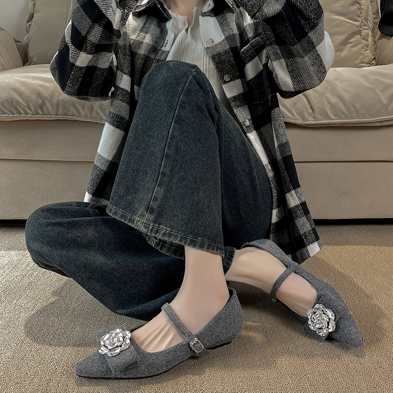 兰缪 绒面 法式小香风花朵水钻 玛丽珍鞋 女
