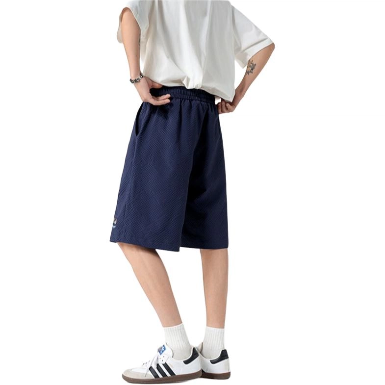 AWAO