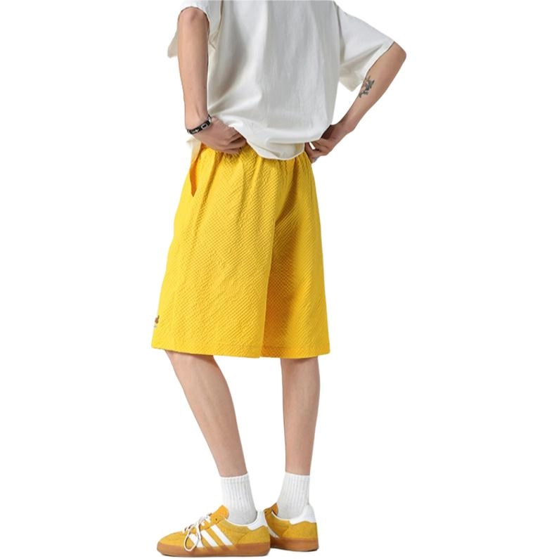AWAO
