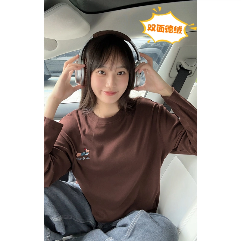 尘映 美式复古高街腊肠狗刺绣简约基础款早秋圆领宽松休闲打底衫户外潮牌百搭青少年学院风套头插肩长袖卫衣 男女同款
