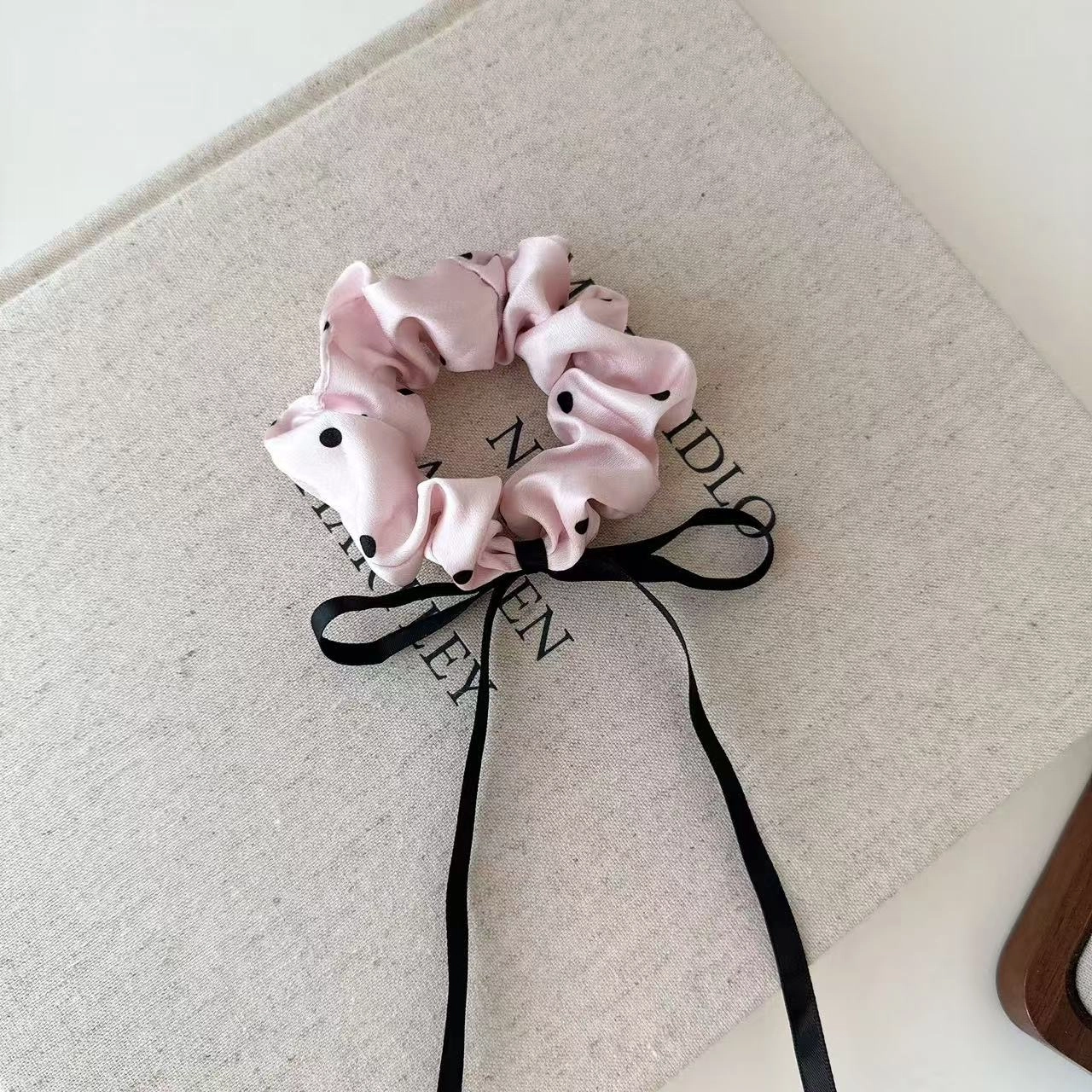 希铃 夏日清爽甜美少女粉色波点 布艺 发圈 女款