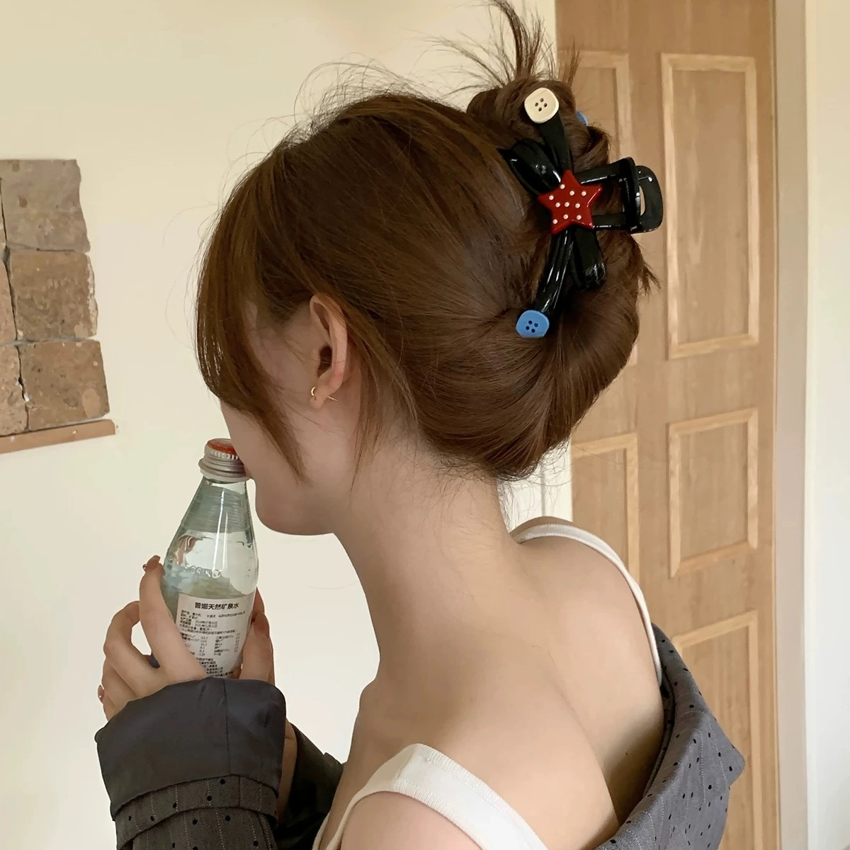 希铃 趣味撞色波点星星纽扣大号蝴蝶结抓夹#好运 亚克力 发夹 女款