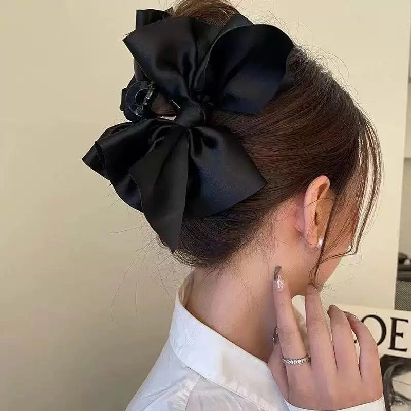 希铃 超大号黑色大蝴蝶结不规则鲨鱼夹#好运 亚克力 发夹 女款