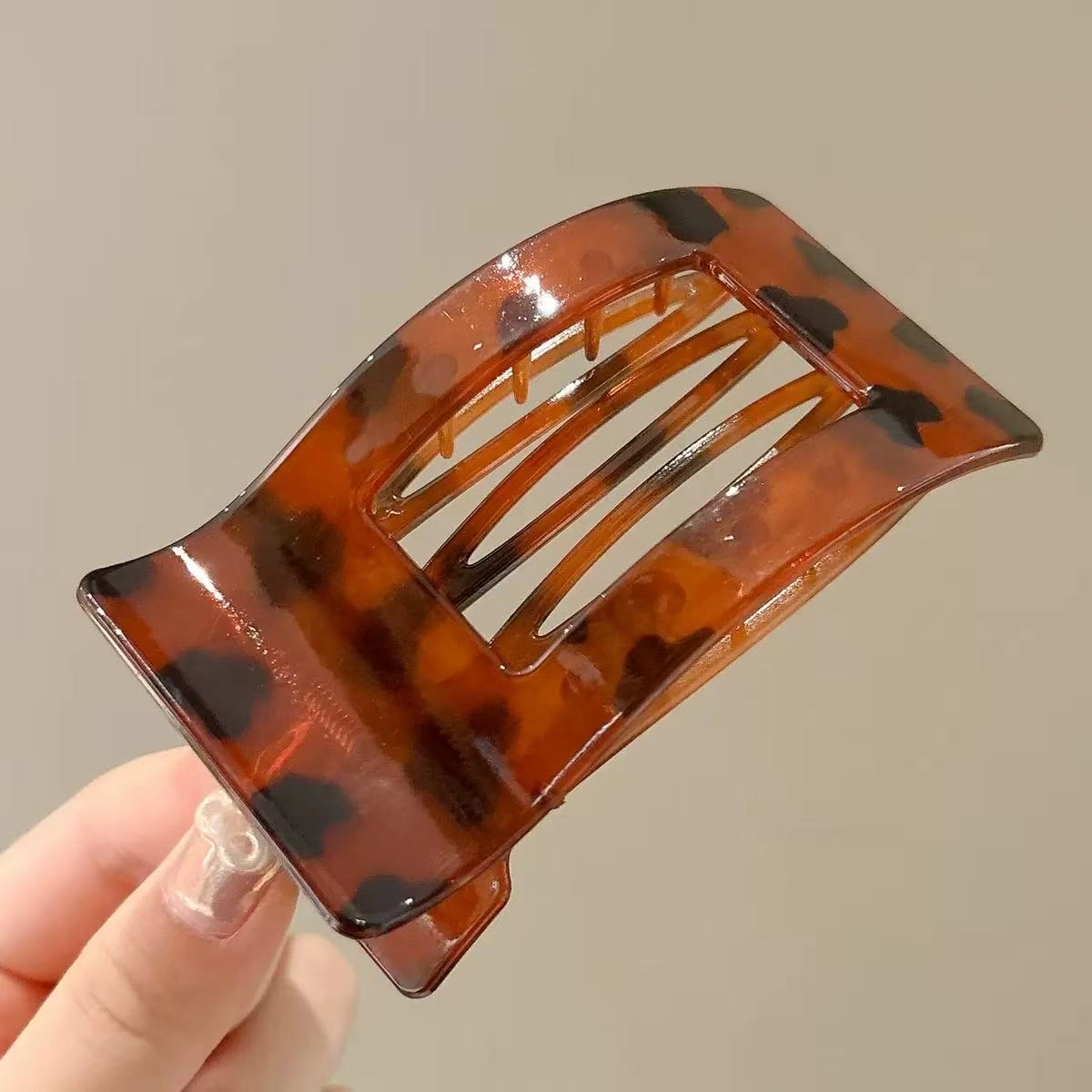希铃 方形复古弧形高级感 亚克力 发夹 女款