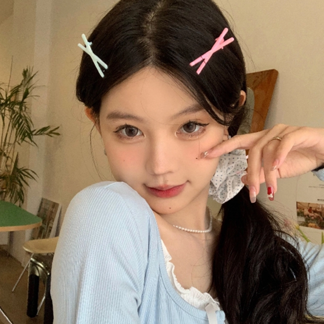 希铃 甜心彩色交叉侧边刘海 亚克力 发夹 女款
