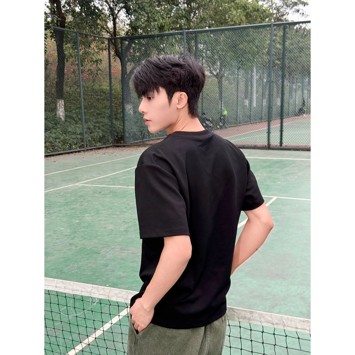 FOREST LIBRARY T
