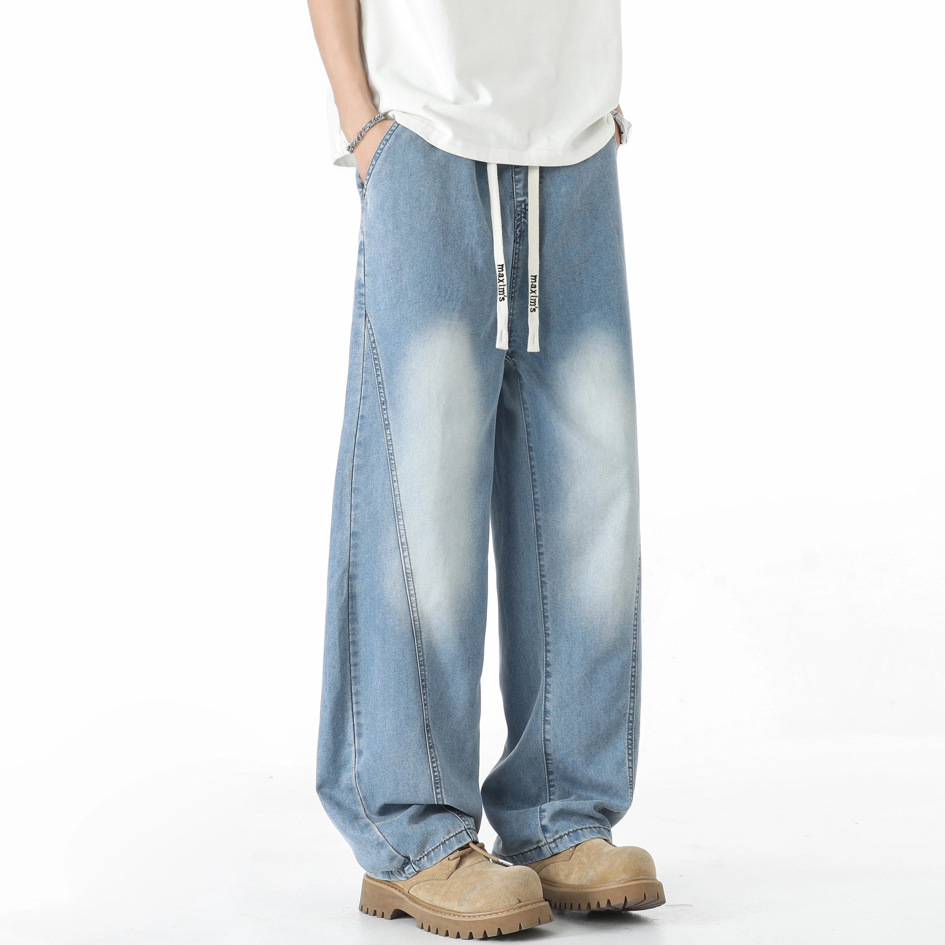 maxim's de paris cleanfitlogo