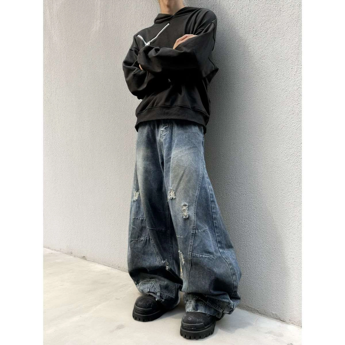M JEANS STUDIOS 7 vibe