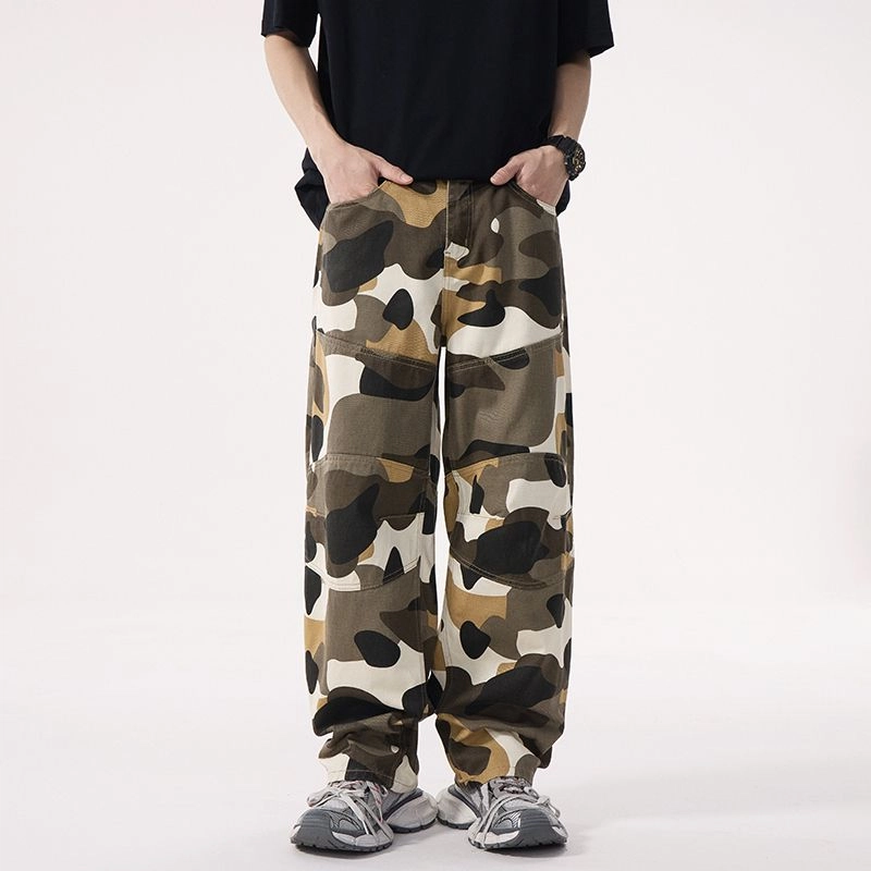 M JEANS STUDIOS 7