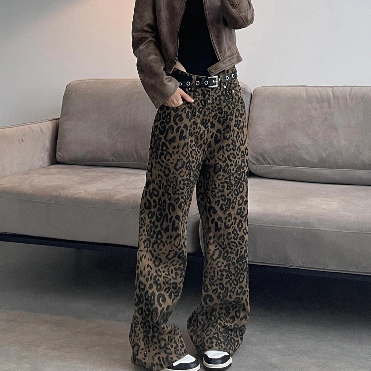 M JEANS STUDIOS 7 CleanFit