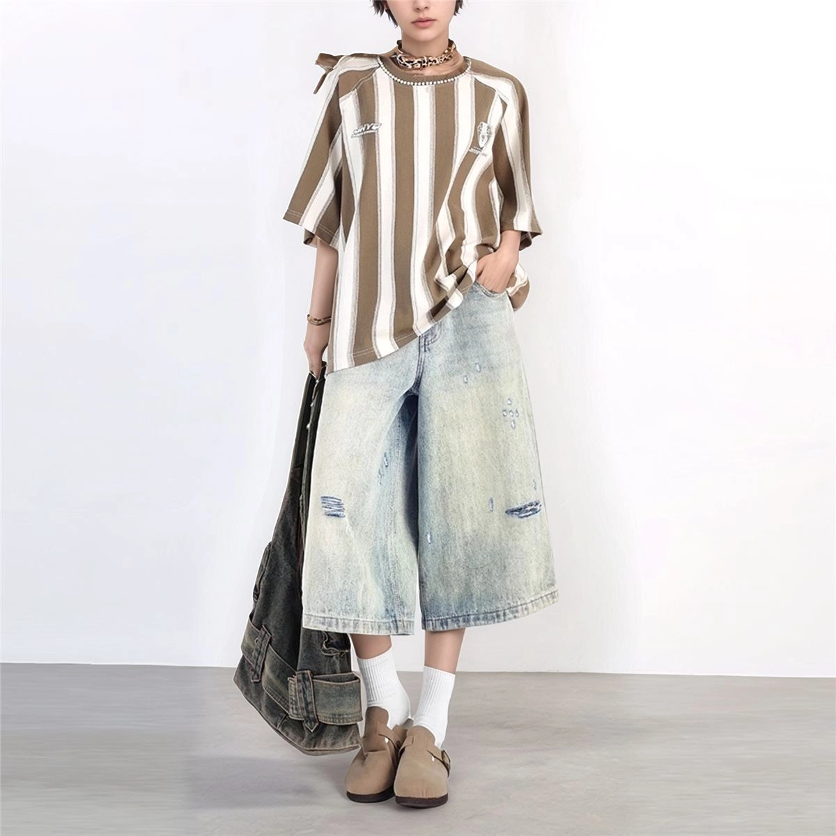 M JEANS STUDIOS 7