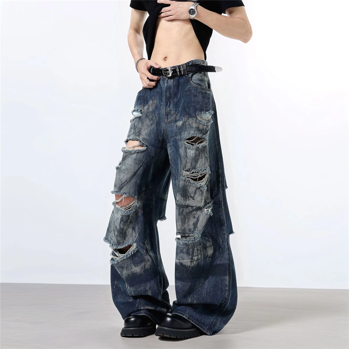 M JEANS STUDIOS 7 vibe