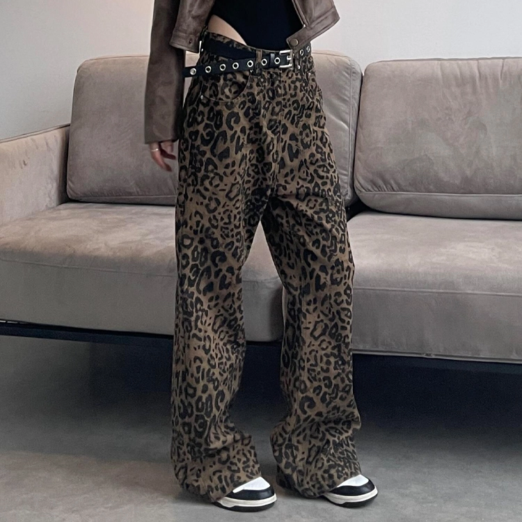 M JEANS STUDIOS 7 CleanFit
