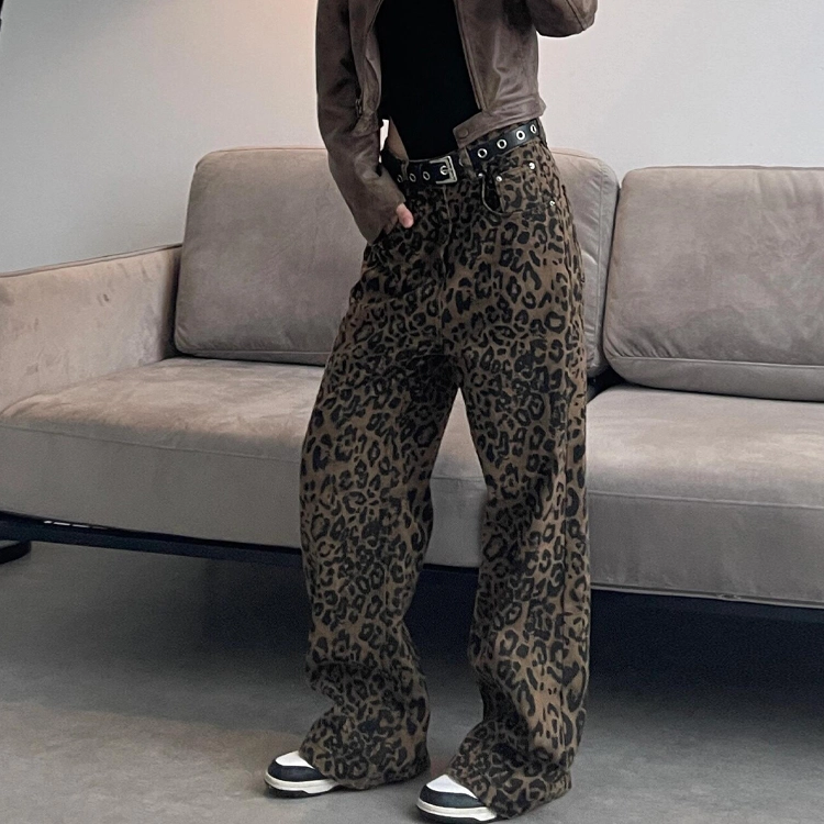 M JEANS STUDIOS 7 CleanFit